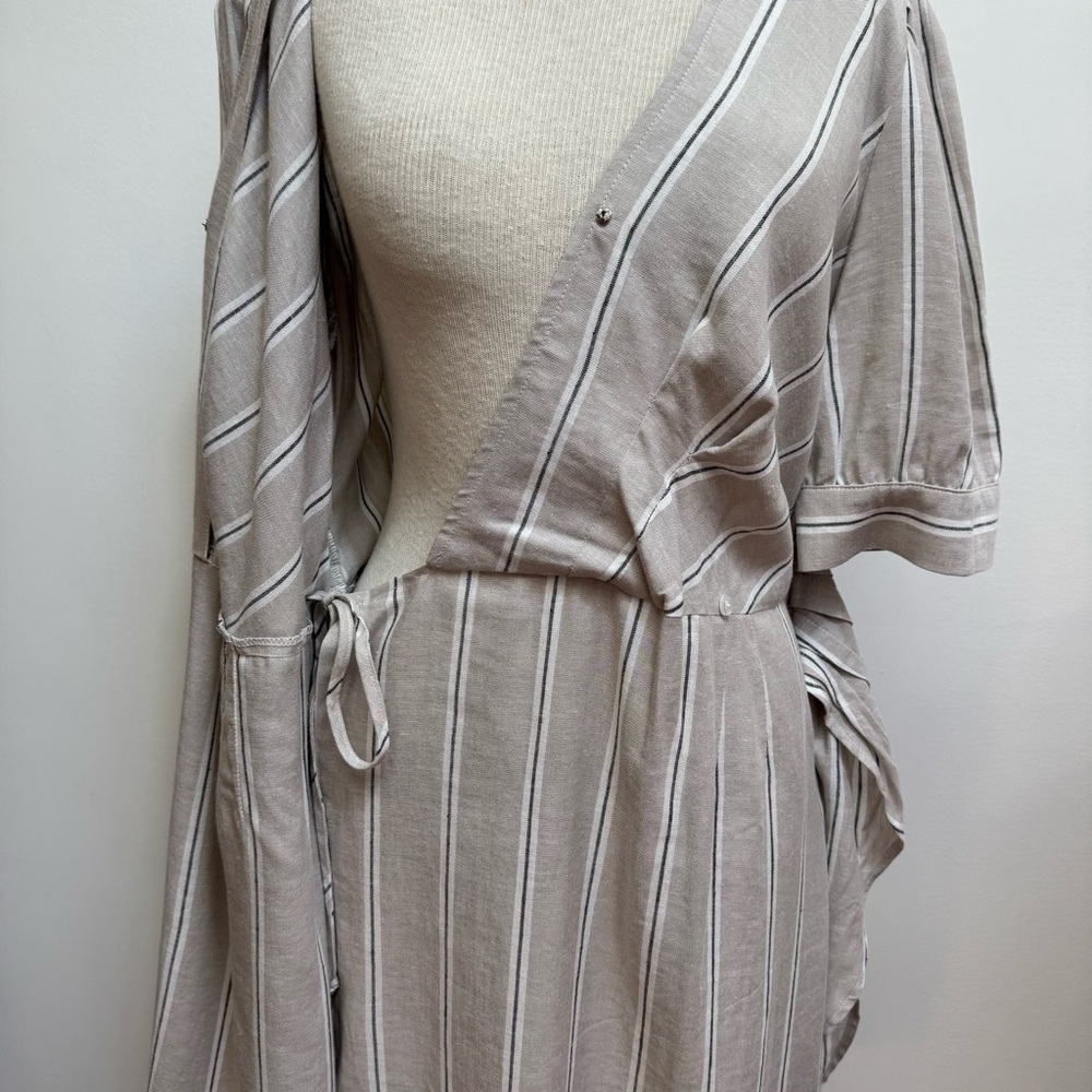 Finley Bohemian Stripe Linen Blend Wrap Dress - Picture 7 of 12